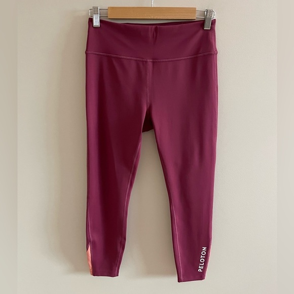 Peloton Dusty Rose High Rise Leggings Size Large - Picture 3 of 8